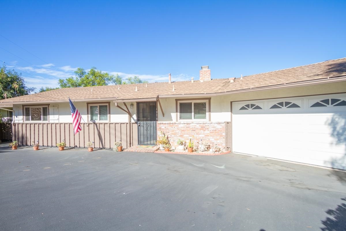 Property Photo:  1278 Alta Vista Dr  CA 92084 