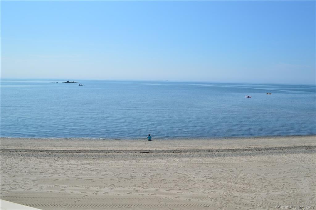 Property Photo:  85 Merwin Avenue 2E  CT 06460