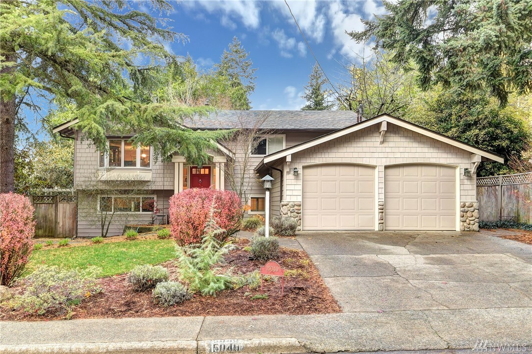 Property Photo:  15040 NE 14th St  WA 98007 