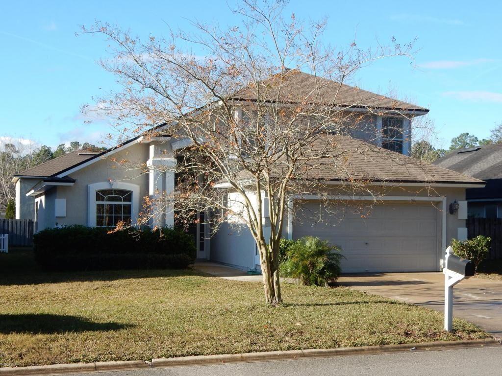 Property Photo: 1528 Summerdown Way FL 32259