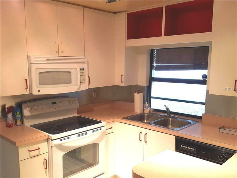 Property Photo: 3338 49th Avenue E FL 34203