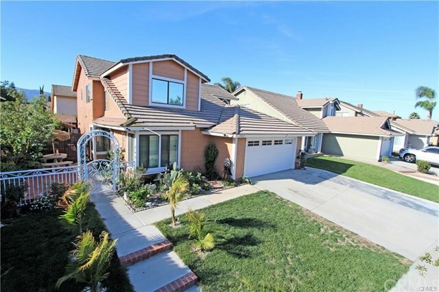 Property Photo:  1814 Providence Way  CA 92880 