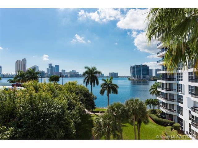 Property Photo: 3600 Mystic Pointe Dr 514 FL 33180