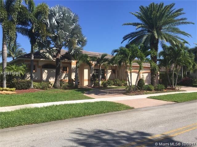 Property Photo:  3925 SW 139th Ave  FL 33330 
