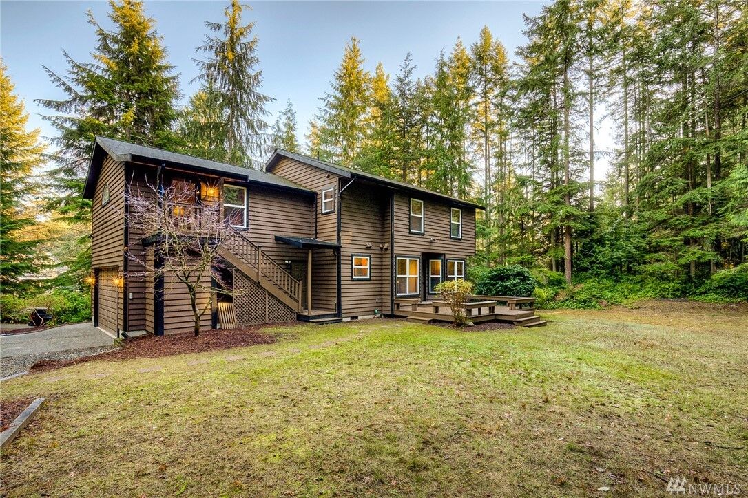 Property Photo: 3939 Brenden Cir WA 98236