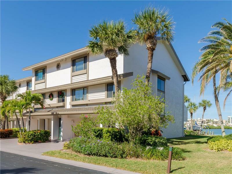 Property Photo:  160 Marina Del Rey Court  FL 33767 