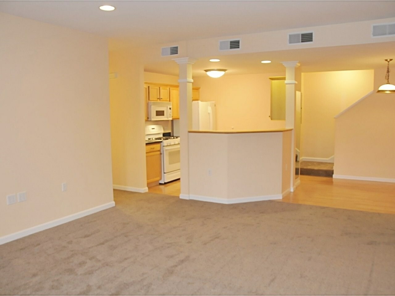 Property Photo:  63 Pearl Street 2  VT 05452 