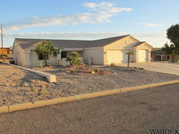 Property Photo:  3260 Saddleback Drive  AZ 86406 