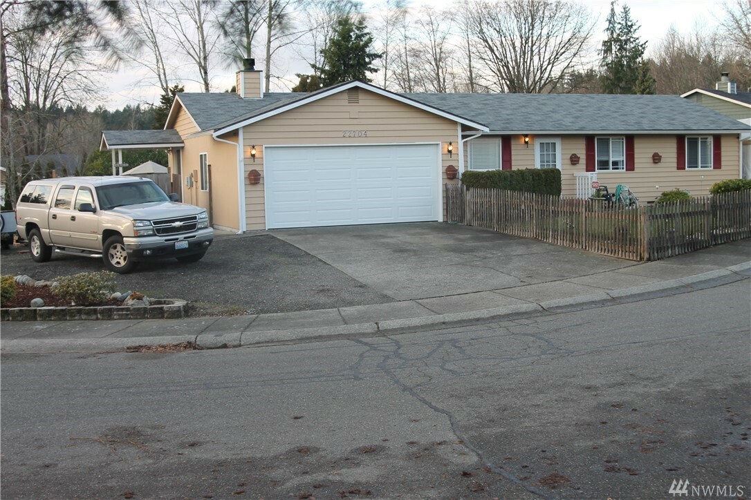 Property Photo:  22704 14th Place W  WA 98021 