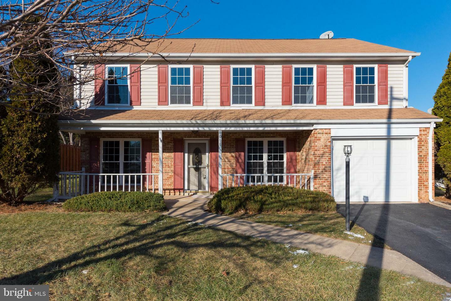 Property Photo:  6068 Ponhill Drive  VA 22193 