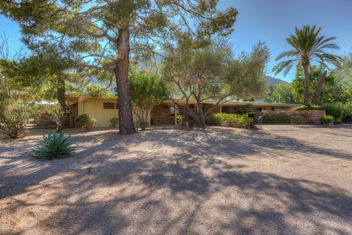 Property Photo:  5637 E Nauni Valley Drive  AZ 85253 