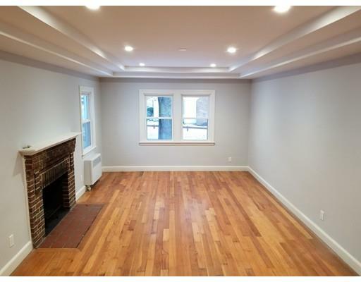 Property Photo:  562 Chandler St  MA 01602 