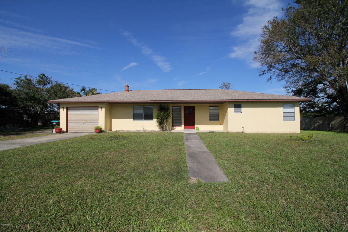 Property Photo:  2383 Shenandoah Road NE  FL 32905 