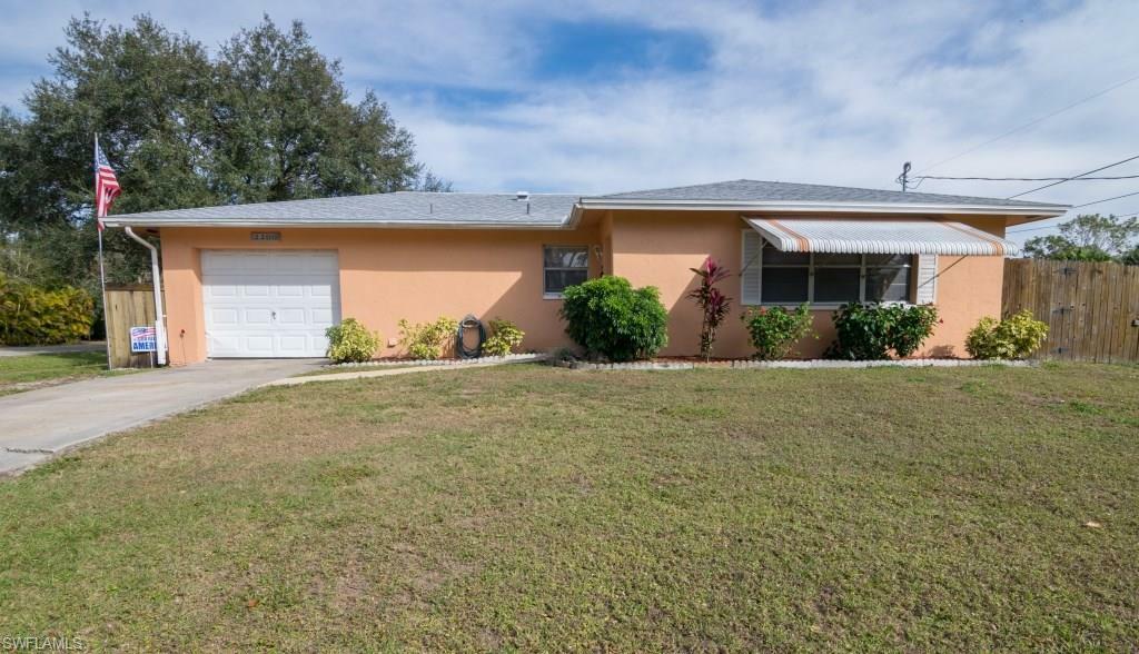 Property Photo:  2200 Tropic Avenue  FL 33905 