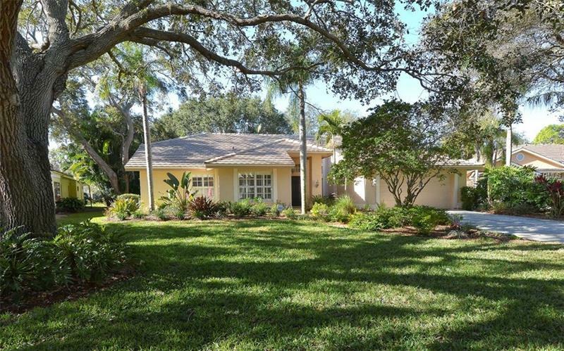 Property Photo:  1702 Pine Harrier Circle  FL 34231 