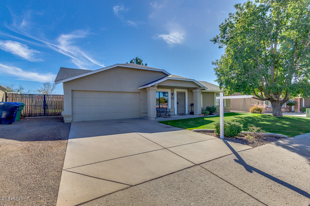 Property Photo:  7329 E Ivyglen Street  AZ 85207 