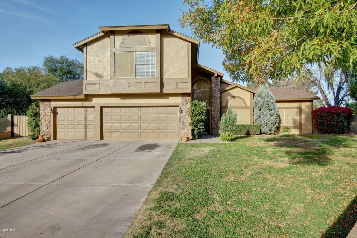 Property Photo:  5206 E Fairfield Circle  AZ 85205 