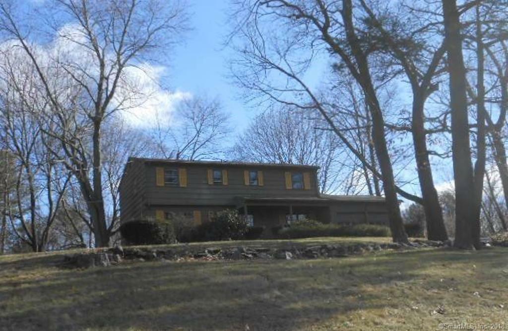 Property Photo:  705 North Greenbrier Drive  CT 06477 