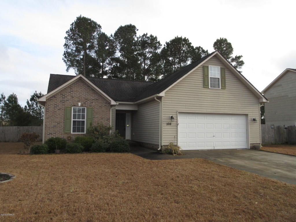 Property Photo:  108 Burning Tree Lane  NC 28546 