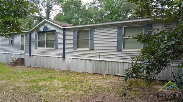 Property Photo:  375 Hawthorne  TX 75644 