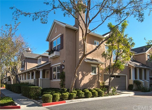 Property Photo:  32 Burlingame  CA 92602 