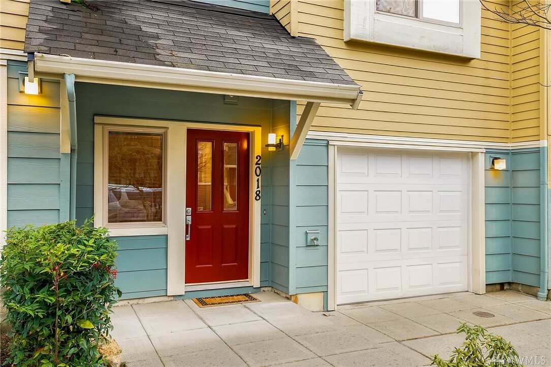 Property Photo: 2018 NW Boulder Way Dr. WA 98027