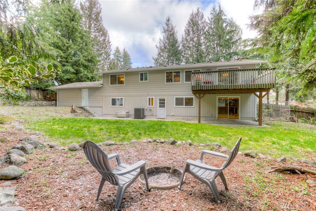 Property Photo: 14502 106th Av Ct E WA 98374