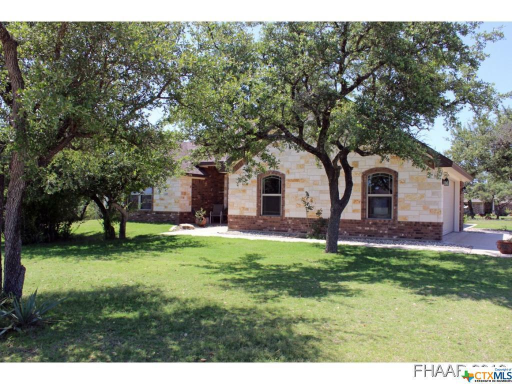 Property Photo:  245 County Road 4772  TX 76539 