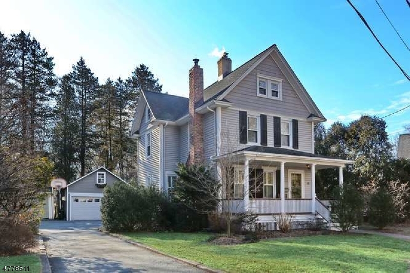 Property Photo: 5 Ferguson Pl NJ 07452