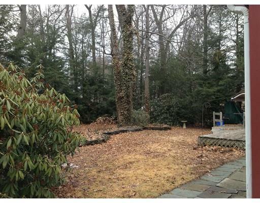 Property Photo: 132 Westwood Dr MA 01085