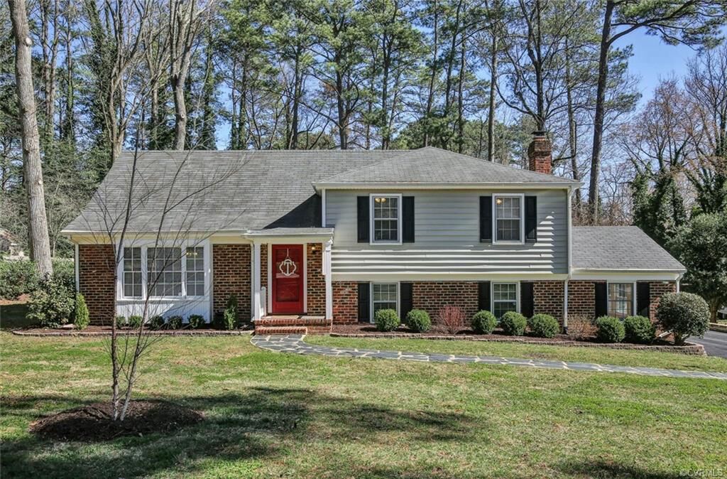 Property Photo: 4025 Southampton Road VA 23235