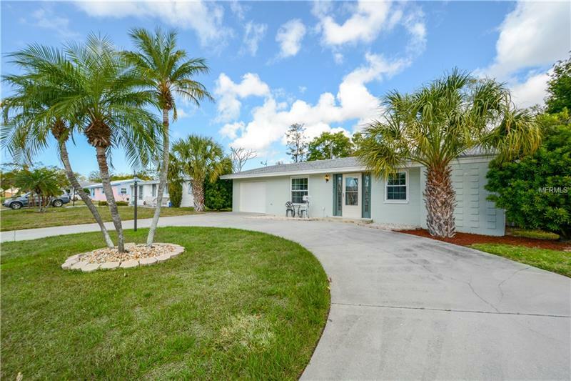 2215 Clark Avenue  Bradenton FL 34207 photo