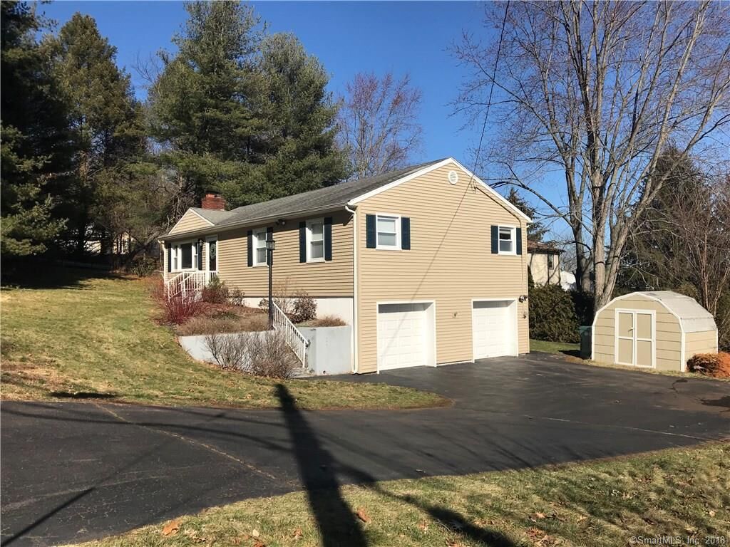 Property Photo:  475 Dunbar Hill Road  CT 06514 