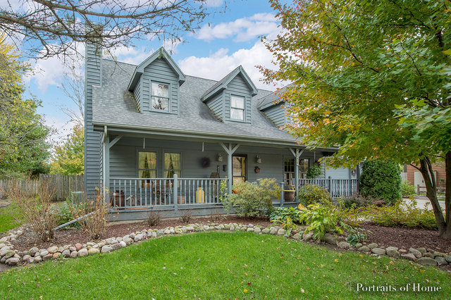Property Photo: 2022 Pauline Place IL 60545