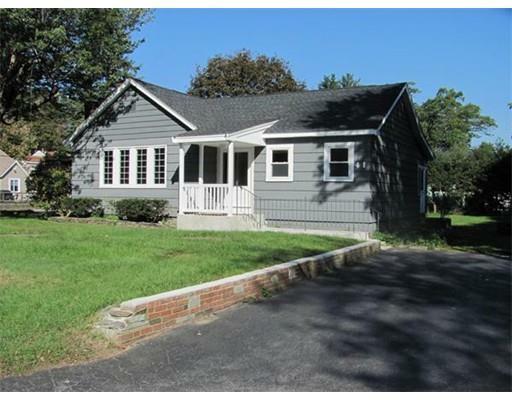 Property Photo: 41 Briarwood Ave MA 01821