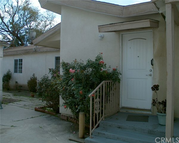 Property Photo:  5300 W 119th Place  CA 90304 