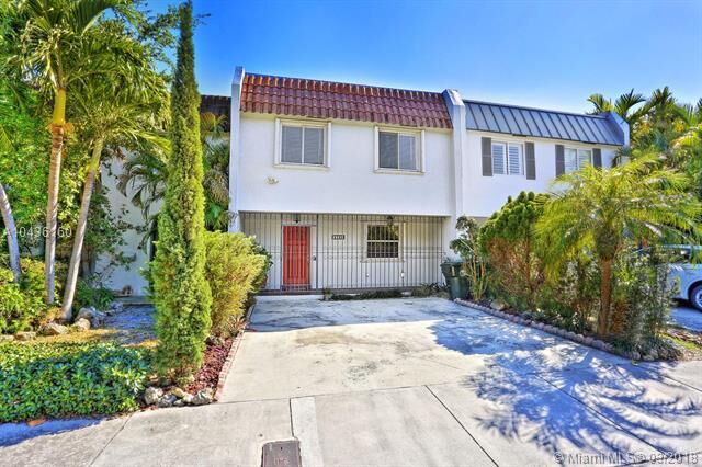 Property Photo:  5782 SW 74th Ter 0  FL 33143 