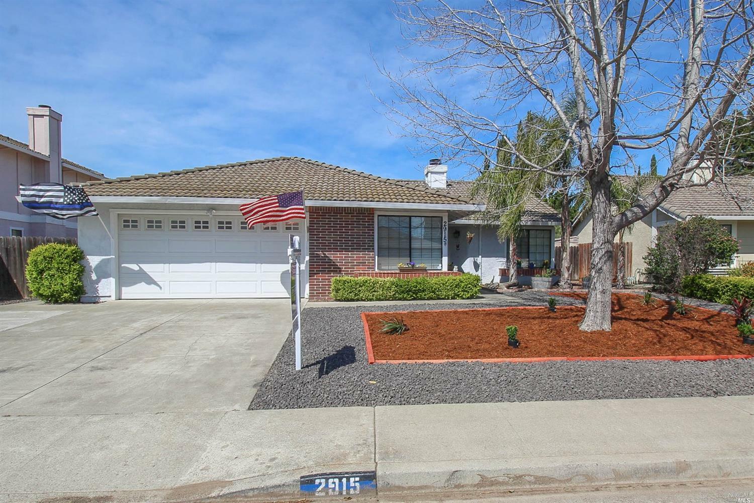 Property Photo:  2915 Cascade Lane  CA 94533 