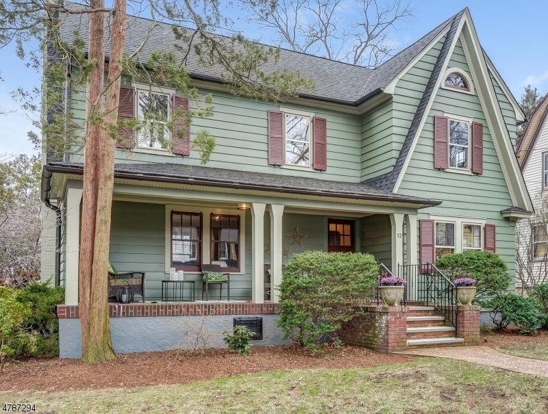 Property Photo: 12 Arcularius Ter NJ 07040