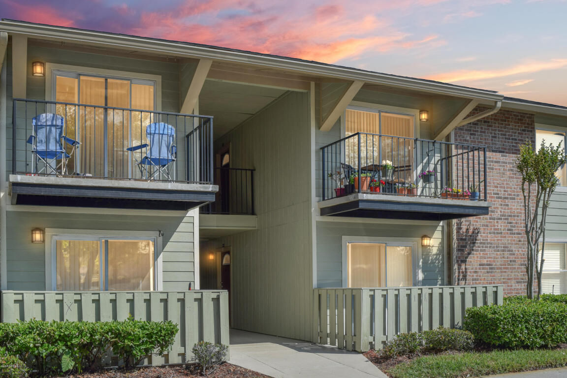 Property Photo:  3737 Loretto Road 901  FL 32223 