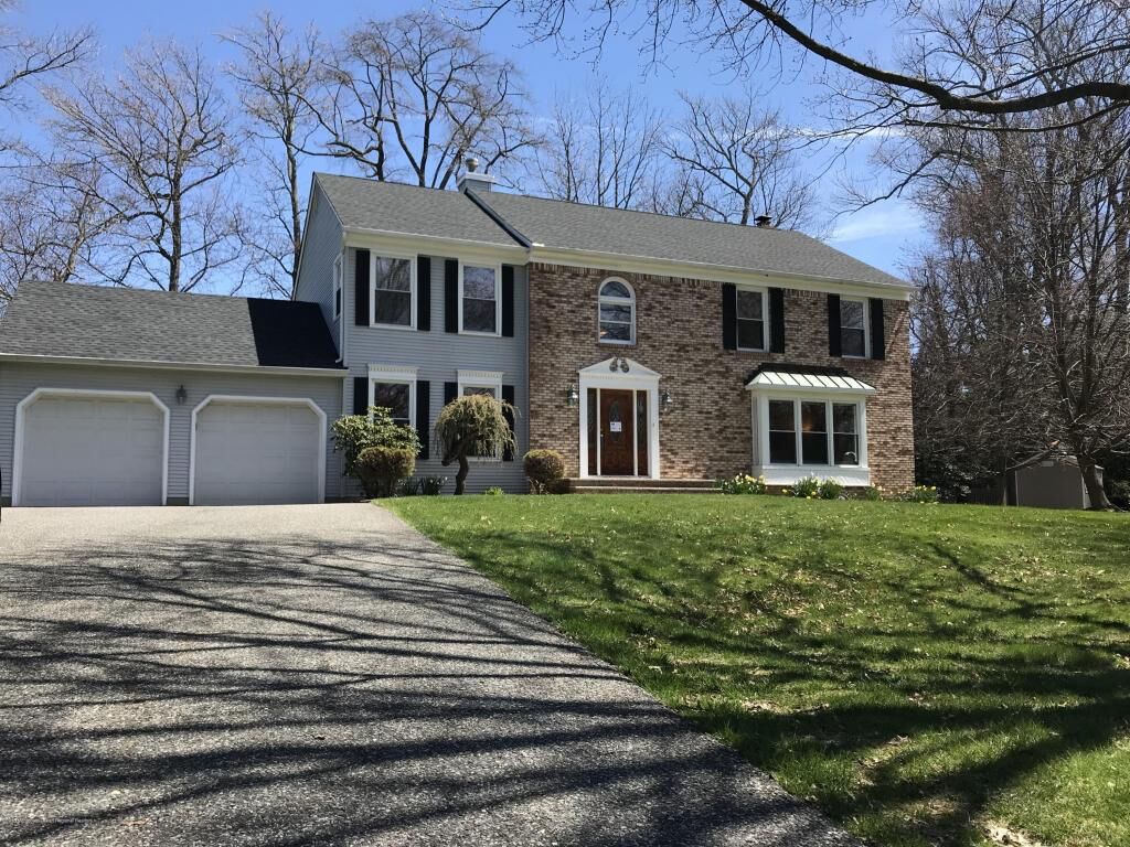 Property Photo:  4 Aspen Court  NJ 07712 