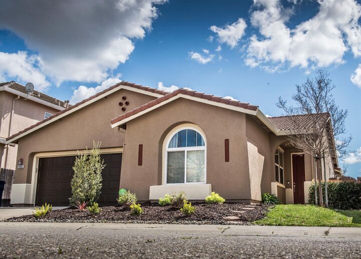 2956 Mahaska Way  Sacramento CA 95835 photo