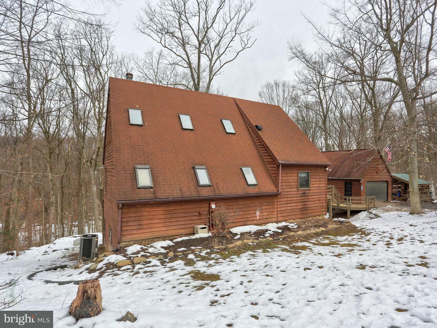 Property Photo:  67 Deer Lane  PA 17532 