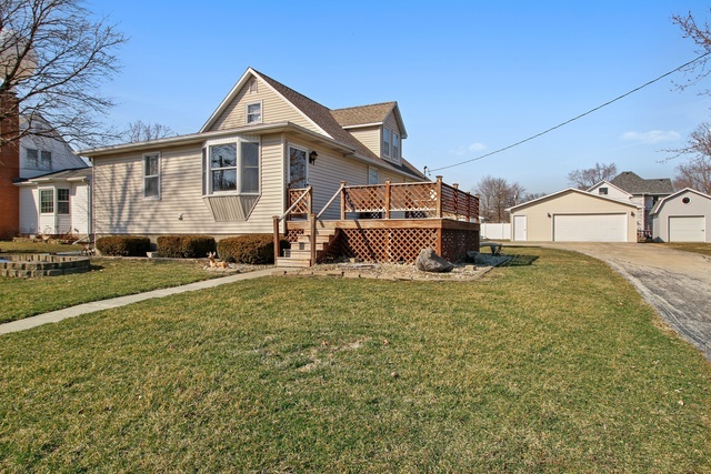 Property Photo:  203 Lake Street  IL 60911 