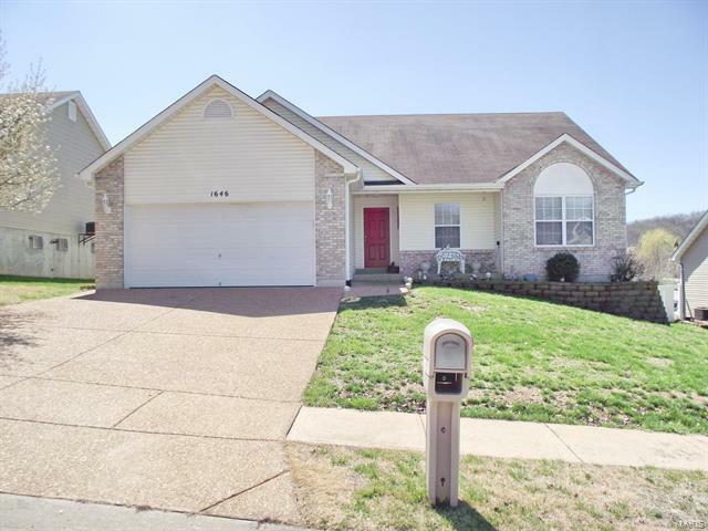 Property Photo: 1646 Bermuda Drive 63028