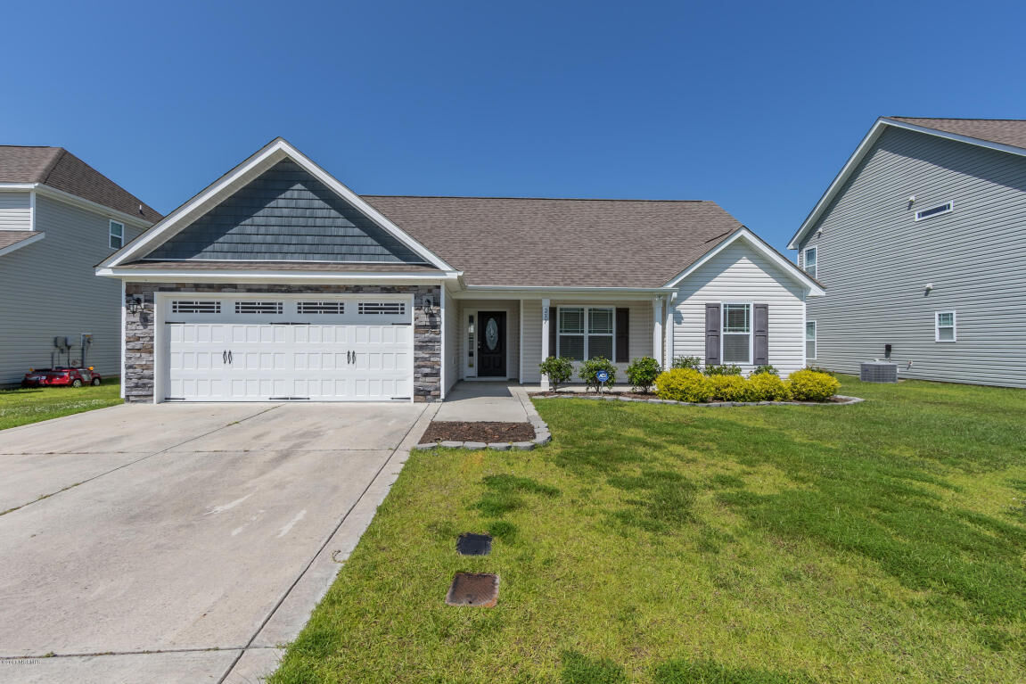 Property Photo:  237 Merin Height Road  NC 28546 