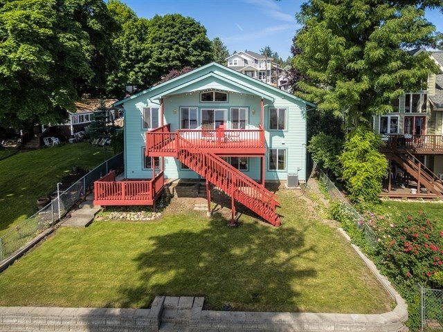 919 S Liberty Dr  Liberty Lk WA 99019-9724 photo