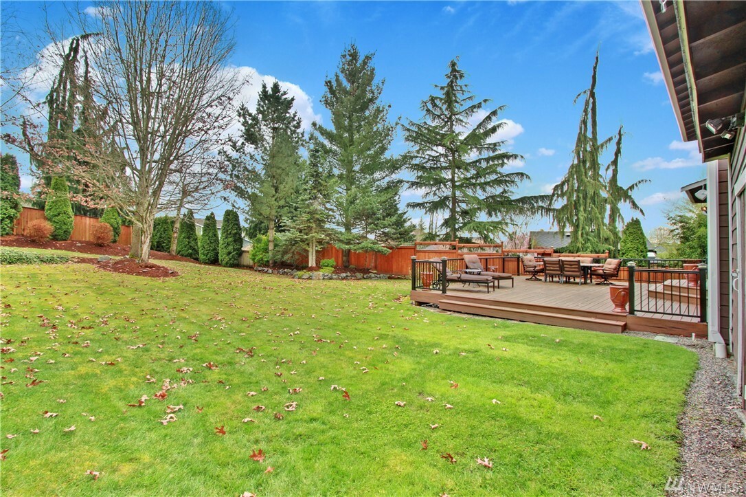 Property Photo:  7706 78th Place NE  WA 98270 