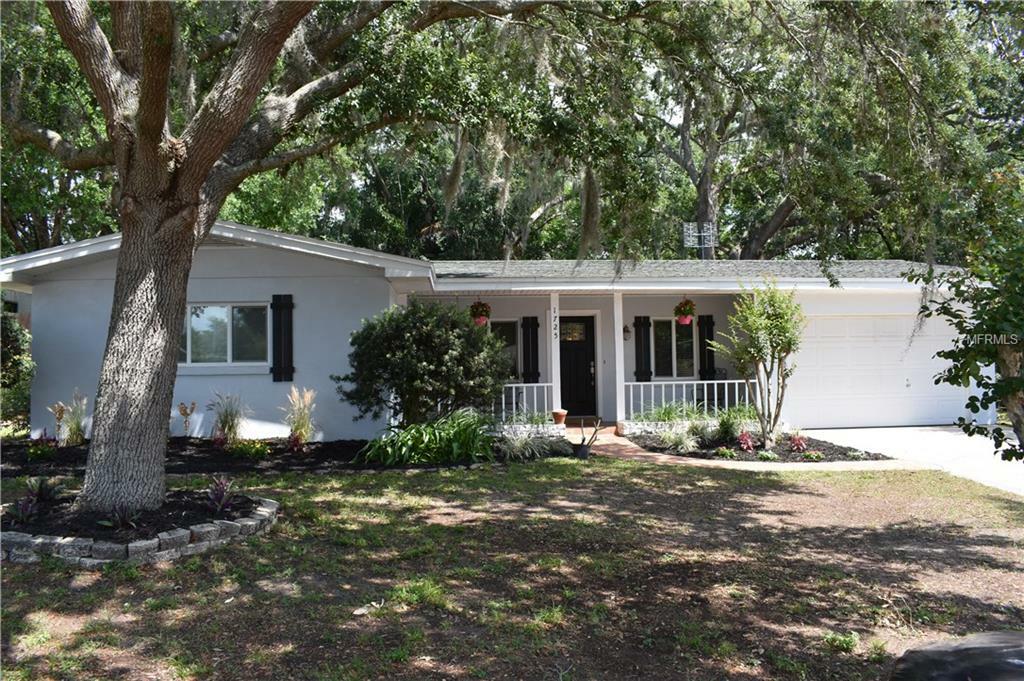 Property Photo:  1725 Virginia Drive  FL 34711 