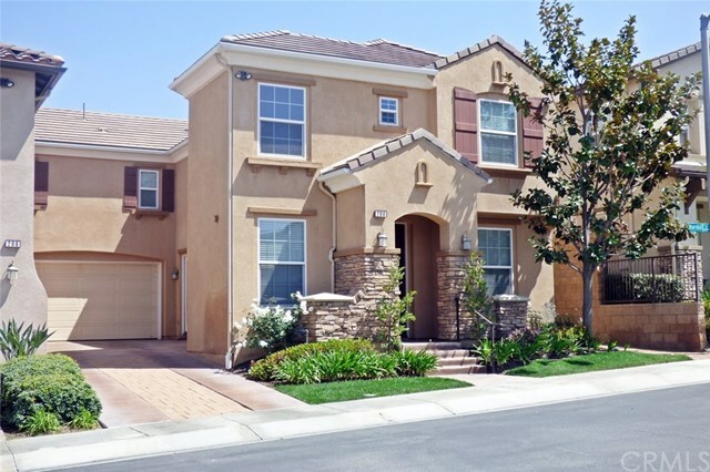 Property Photo:  200 Harding Place  CA 92870 